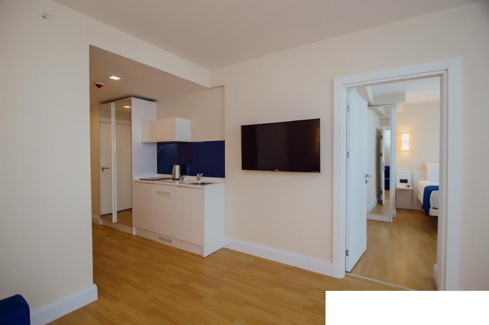 Орби Сити Batoumi Extérieur photo